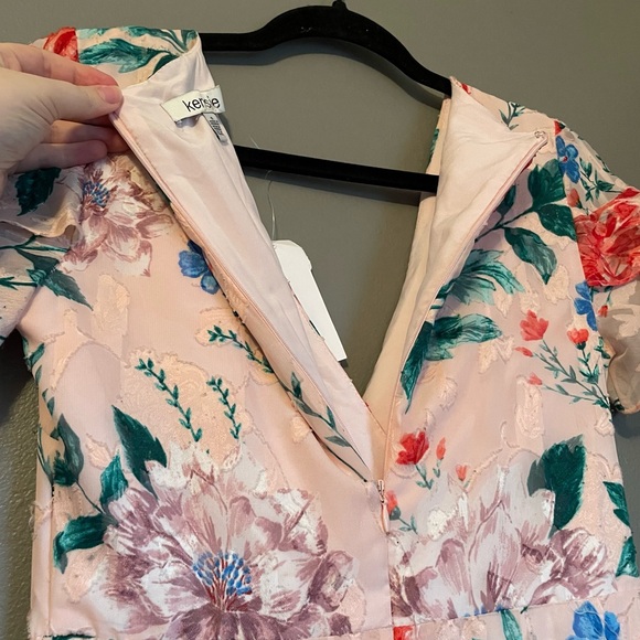 NWOT Kenzie Sz 0 Women’s Pink Floral Ruffle Midi Short Sleeve Dress Ret $149! - Picture 16 of 16